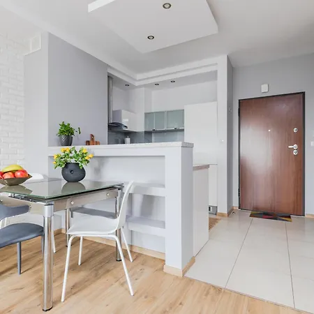 Apartman Kiedacza, Darmowy Parking Varsó