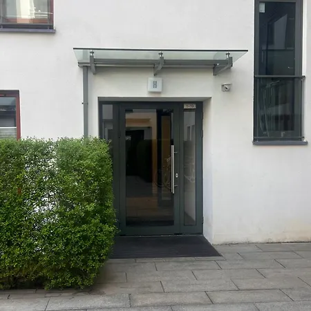 Kiedacza, Darmowy Parking *