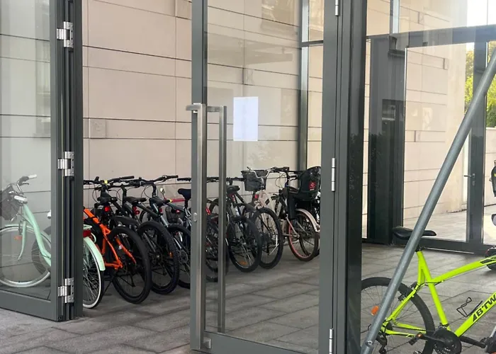 Kiedacza, Darmowy Parking