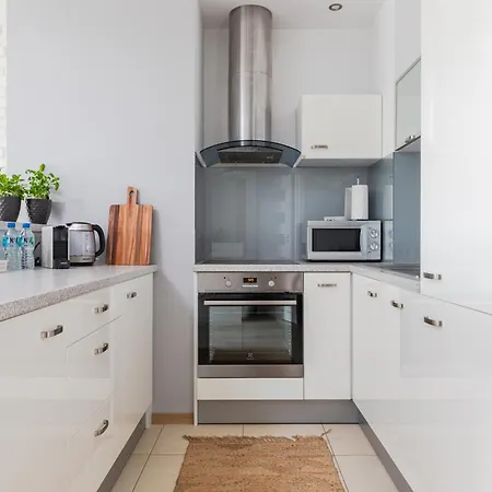 Kiedacza, Darmowy Parking * Varsavia